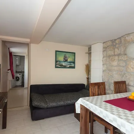 Holiday home Adriatic View Zaton (Dubrovnik-Neretva)